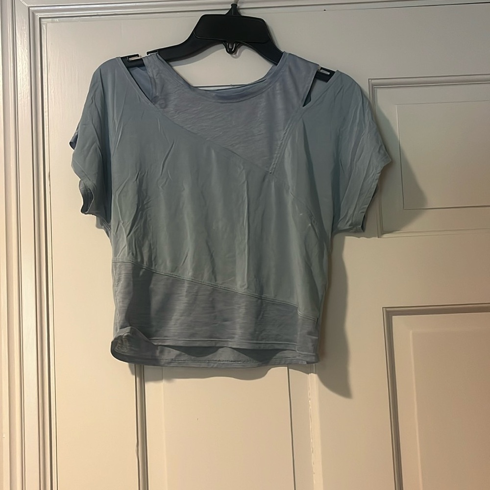 Lululemon short sleeve top
